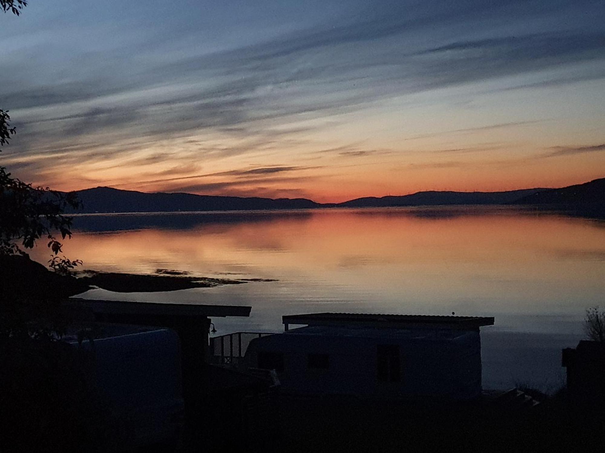 Finnvikhaugen Rooms Mestervik Rom bilde
