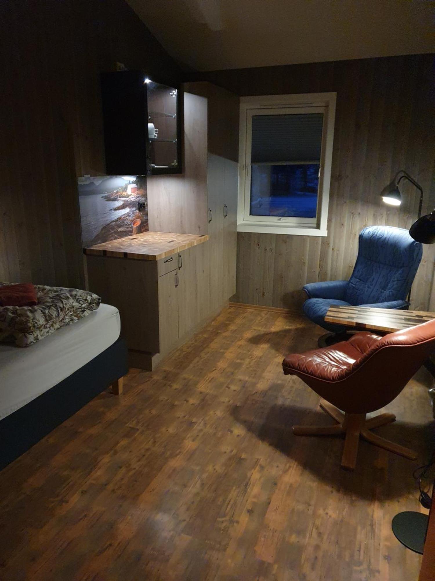 Finnvikhaugen Rooms Mestervik Rom bilde